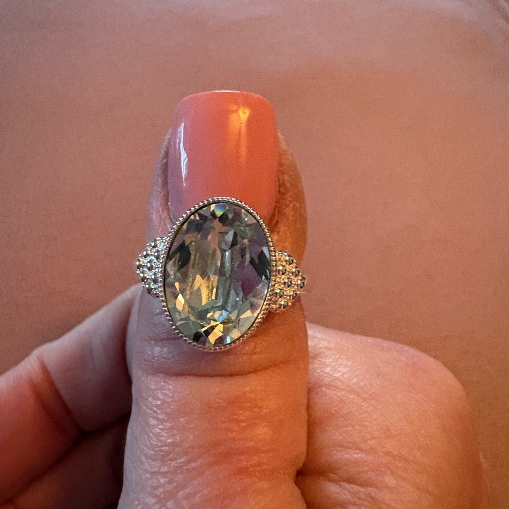 Elegant Silver and Blue Gemstone Ring